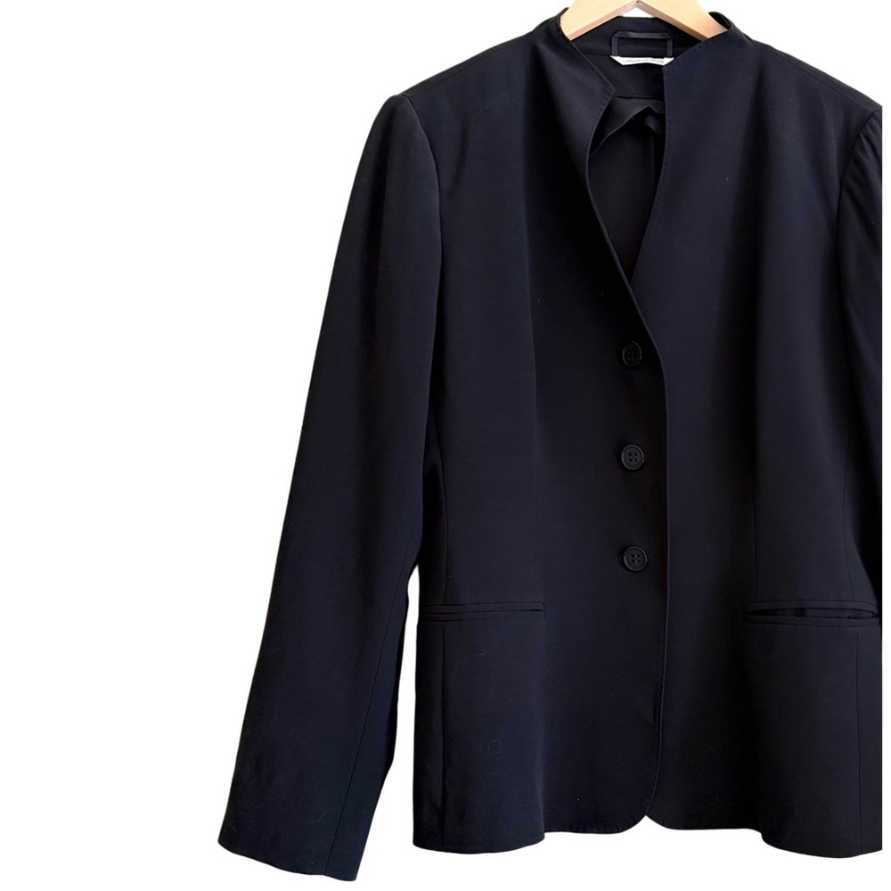 MaxMara Black Minimal Collarless Wool Blazer - Picture 3 of 14